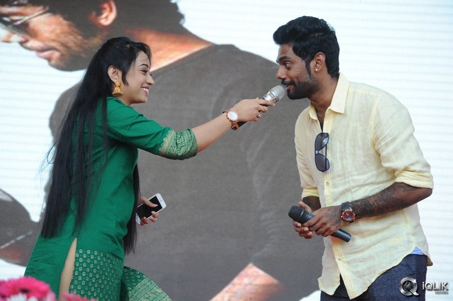 Current-Theega-Movie-Platinum-Disc-Function